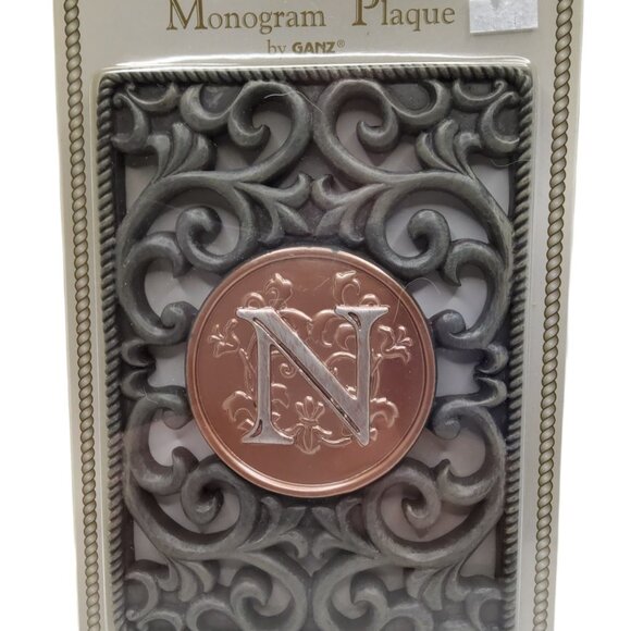 vintage 1990's ganz decorative heavy resin mongram letter. "N" new old stock - Picture 1 of 1
